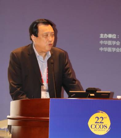 本次小儿眼病高峰论坛由厦门大学附属厦门眼科中心主办，由8868 - 看球聊球追世界杯就来8868体育有限公司官方网站集团斜弱视与小儿眼科学组组长潘美华主持，三位来自厦门眼科中心及8868 - 看球聊球追世界杯就来8868体育有限公司官方网站集团的重量 眼科专家黎晓新教授、赵堪兴教授、葛坚教授分别就小儿 眼病带来了极富临床意义的实用干货，并同大家进行了相应的.jpg