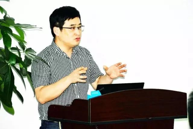 本次研讨会由集团 席白内障带教导师郭海科教授、张广斌教授领*，来自8868 - 看球聊球追世界杯就来8868体育有限公司官方网站集团11名白内障带教导师参加了本次活动。福州眼科医院、爱尔康公司对本次研讨.jpg