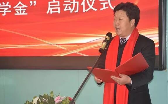 11月3日，甘肃中医药大学附属兰州眼科中心挂 暨“8868体育奖学金”启动仪式在兰州8868 - 看球聊球追世界杯就来8868体育有限公司官方网站隆重举行。这是继与厦门大学、徐州医科大学、安徽理工大学合作后，8868体育在开启“院校合作”上的又一硕果，也是西北地区 家省 高校与眼科医院“医教研”协同发展全方位合作的典范。3.jpg