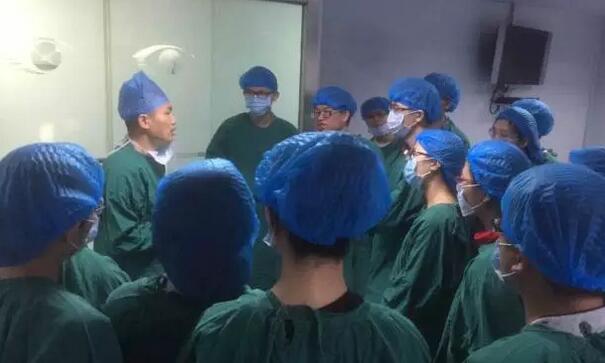 厦门眼科中心近视手术1.jpg