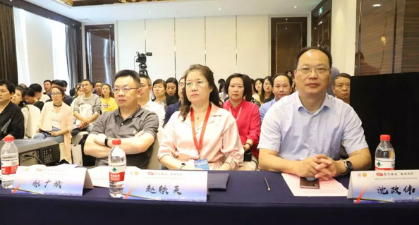 中国非公协会眼科专委会2019学术年会在沪举行 8868体育专家团队大放异彩16.png