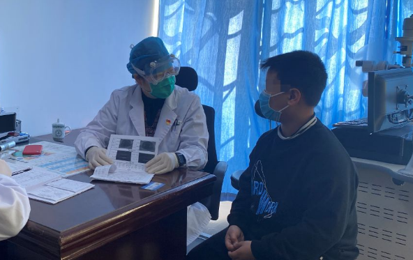 不一样的一线，一样的坚守——8868体育集团本部厦门眼科中心守护爱与光明3.png