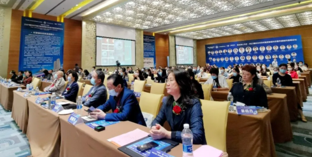 粤港澳大湾区2021年眼科诊疗技术新进展研讨会暨8868体育高峰论坛圆满落幕，两岸三地学者互学互动，共建健康湾区！2.png