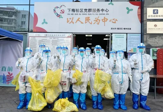 医者担当！8868体育今年来已支援核酸采样超100万人次8.png