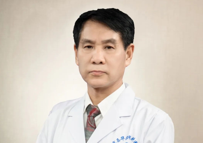 8868体育医生·医声——霍鸣：有口皆【医生·医声】霍鸣：有口皆碑的“光明掌门人”碑的“光明掌门人”