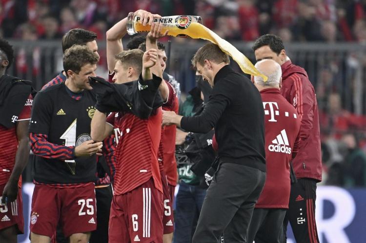 罗体：罗马小老板来到俱乐部加速引援，边锋有意莫雷拉和加纳乔